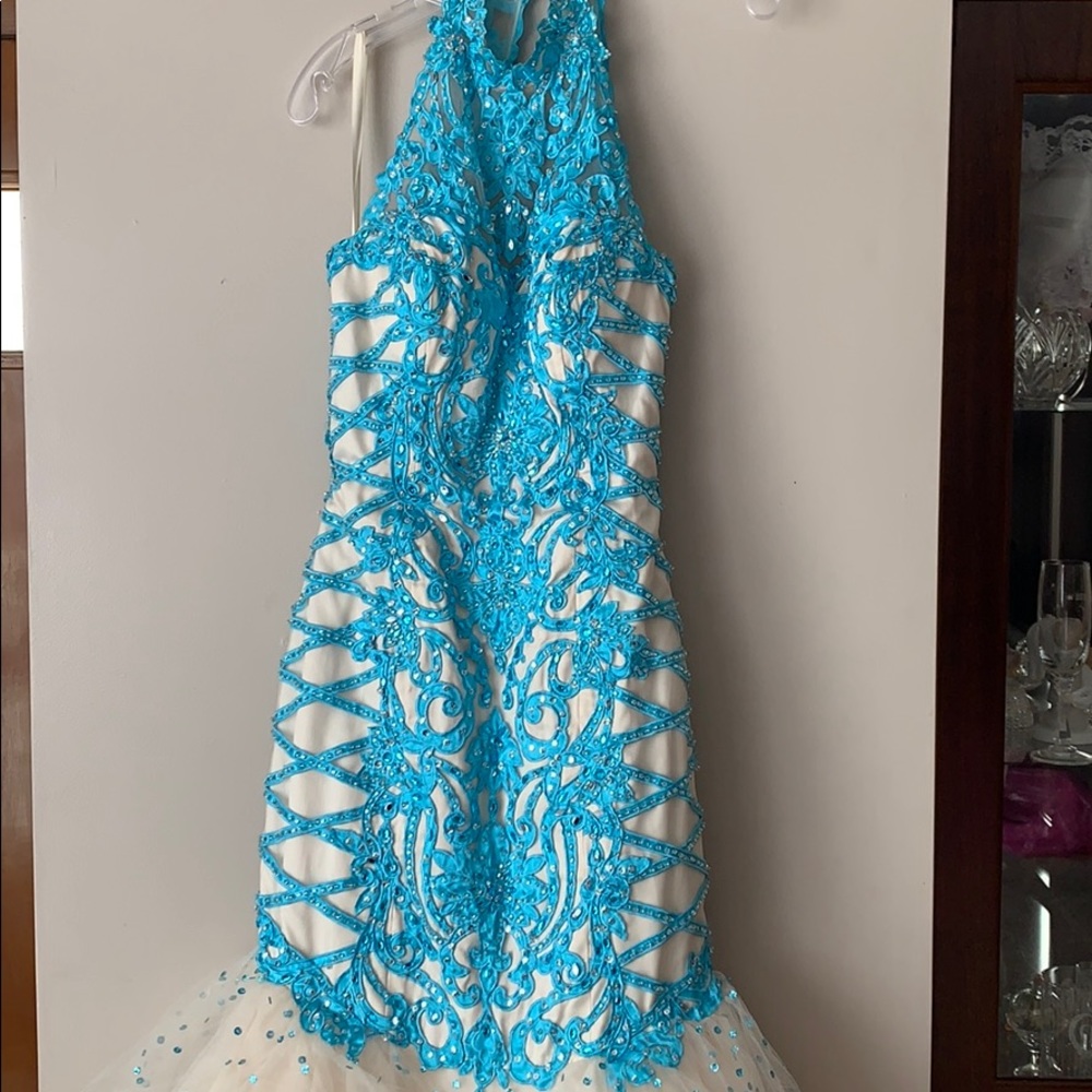 Prom dress